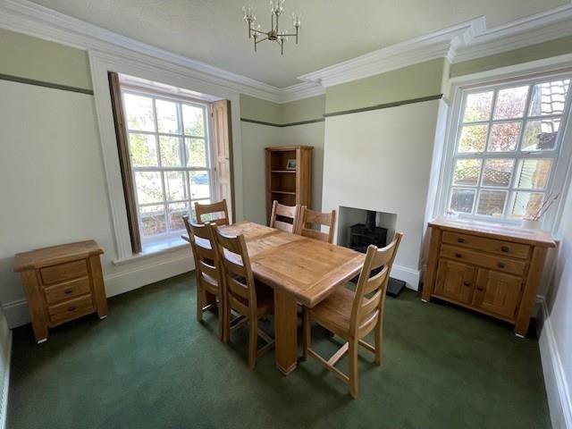 Dining Room.jpg