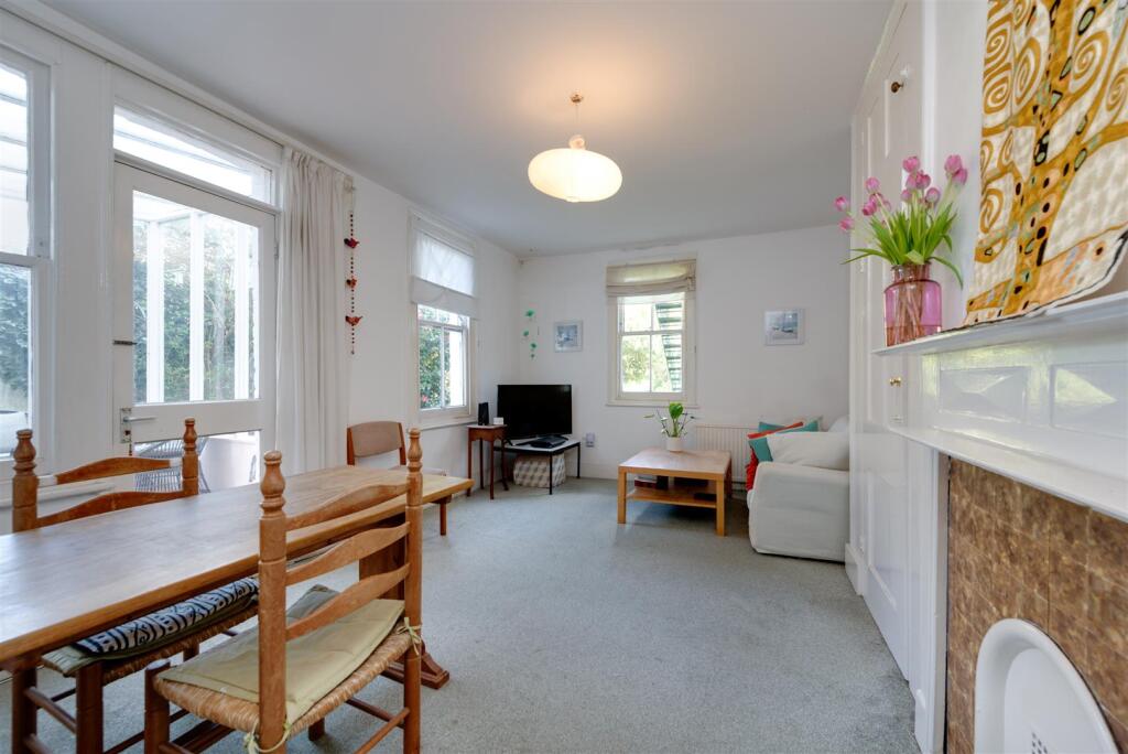 52194_hi_res_ (9).jpg