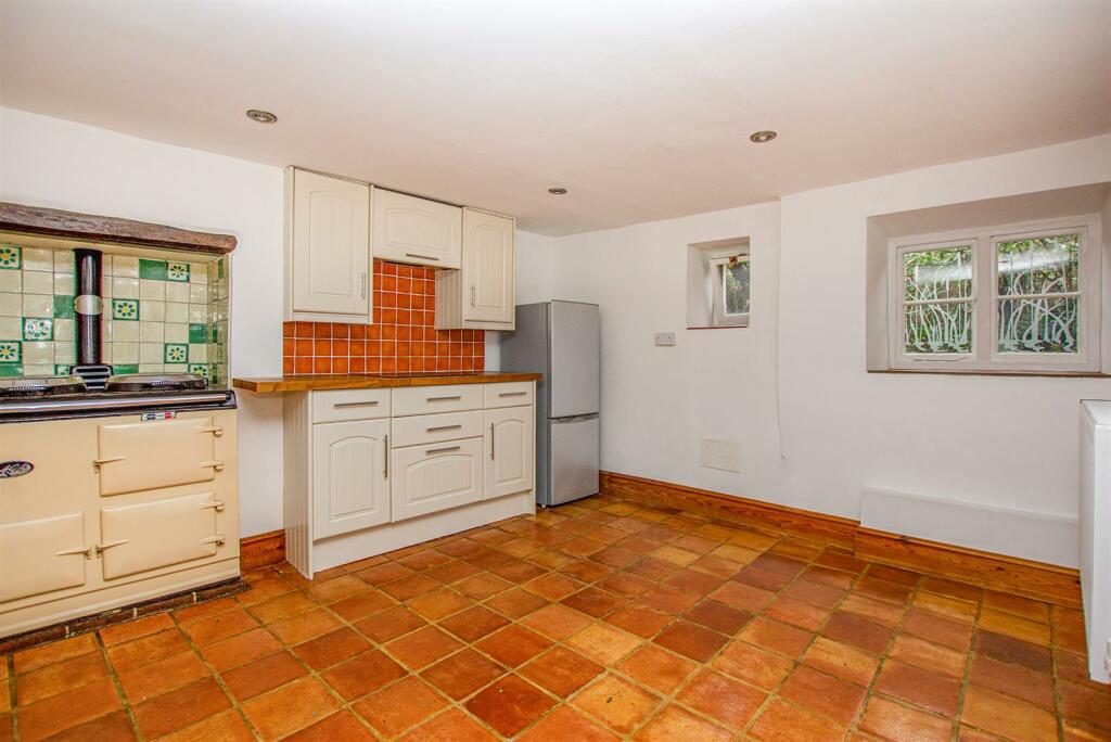 Kitchen/Dining Room
