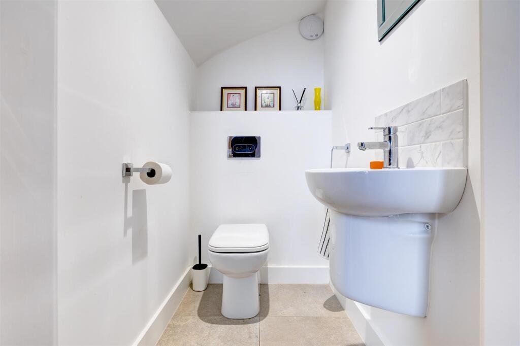Hall Farm Close, Packington