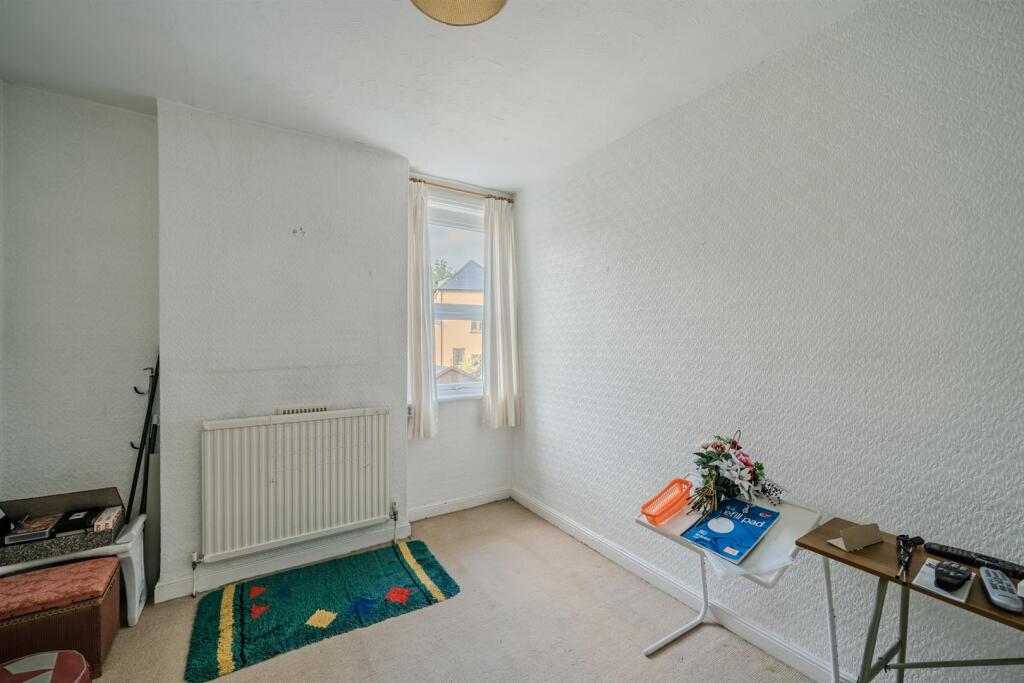 24 Station Rd-25.jpg