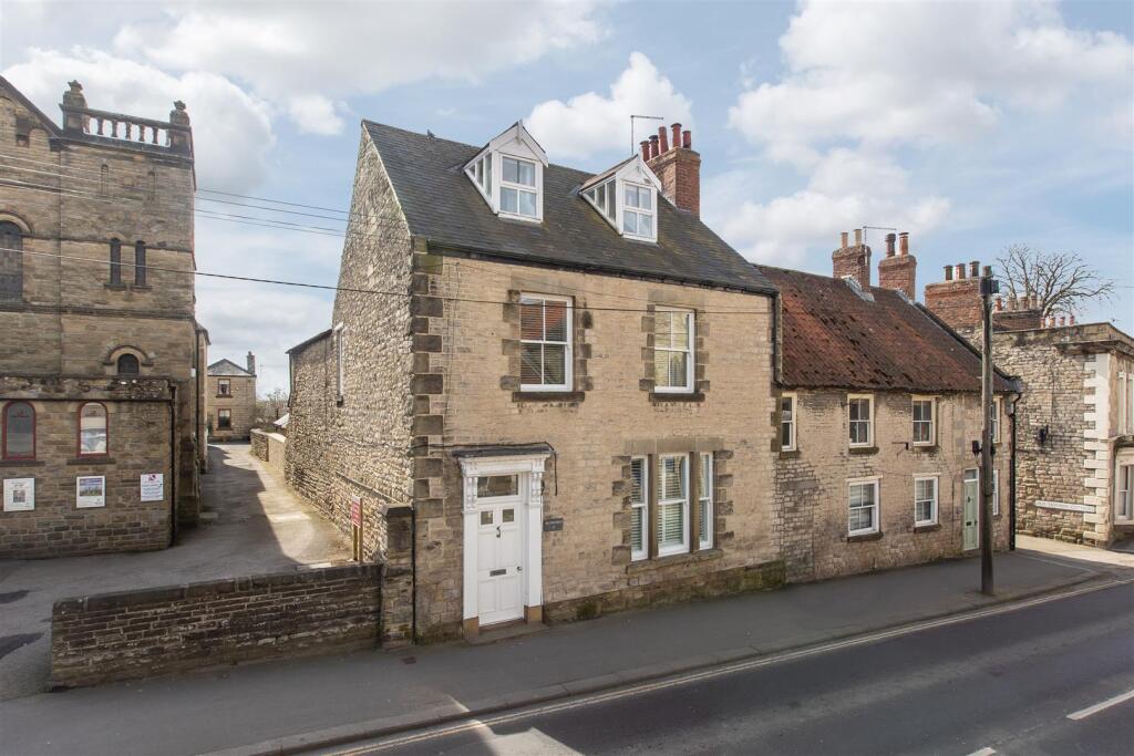 The Stone House External-1.jpg