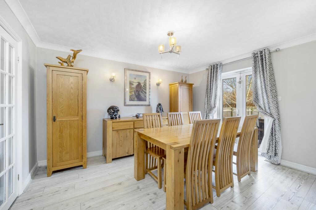 7 Hawthorn Road (North Greetwell)-23
