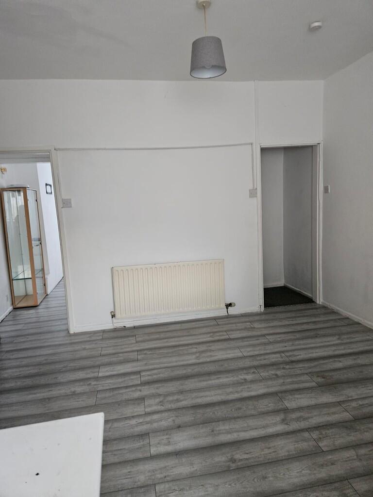 PHOTO-2025-09-17-...