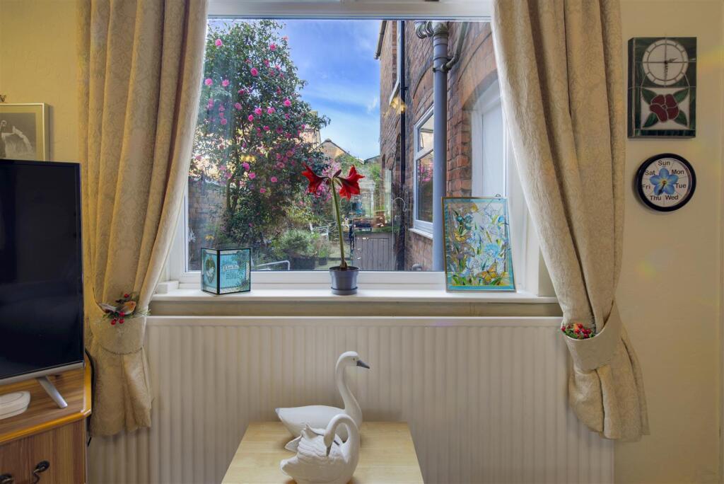 111 dicconson st wigan wn1 2ba-28.jpg