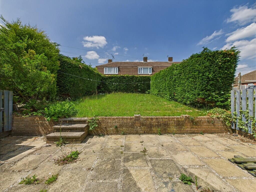 CAM04273G0-PR0141...