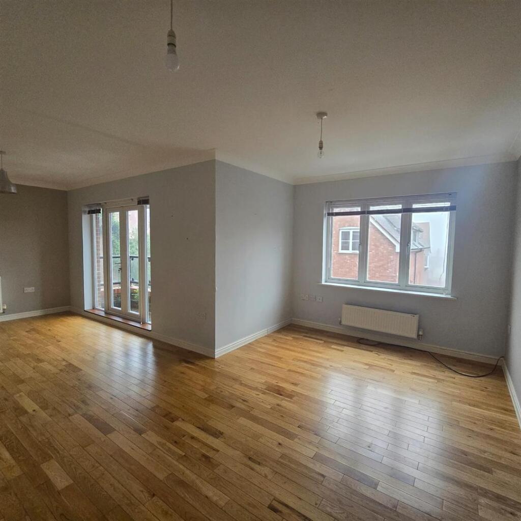 PHOTO-2024-09-07-11-01-25 7.jpg