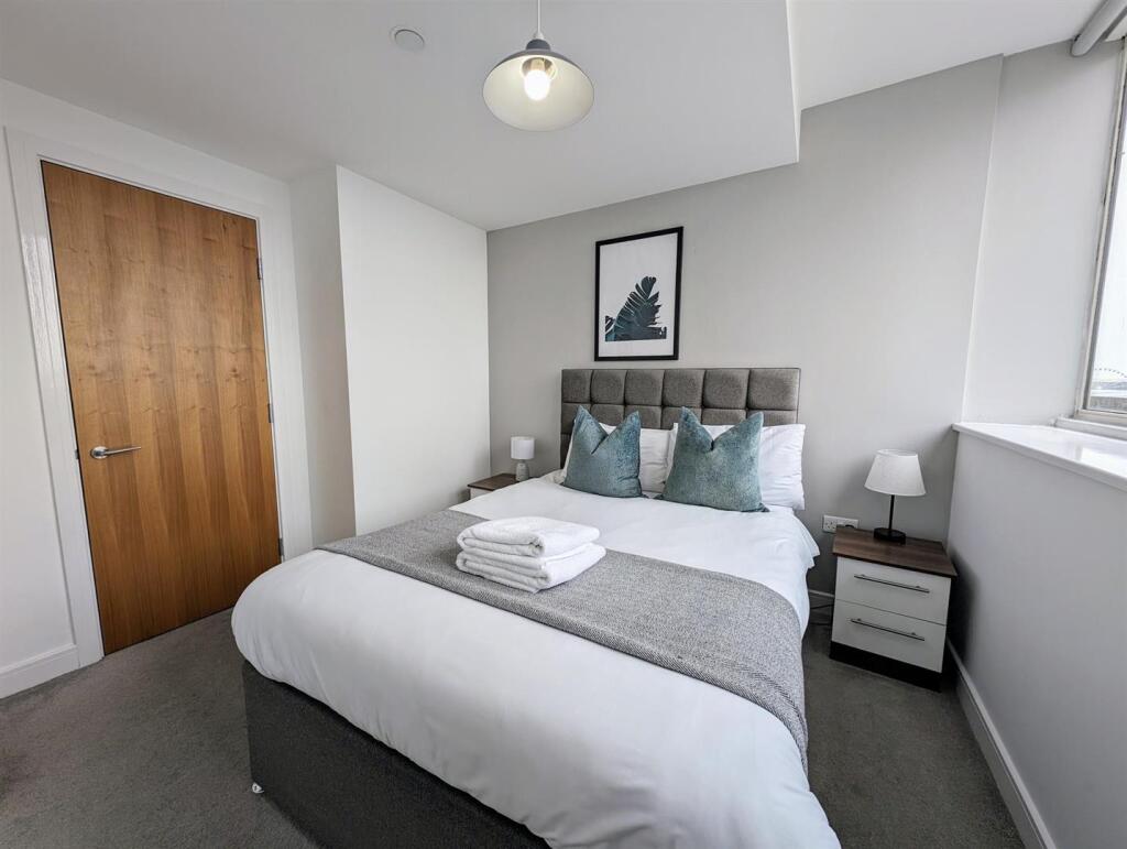 Bedroom 2.jpg