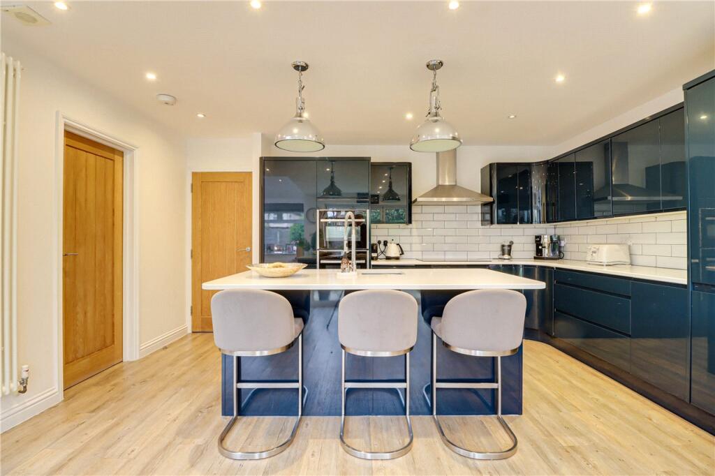Kitchen/Family Room