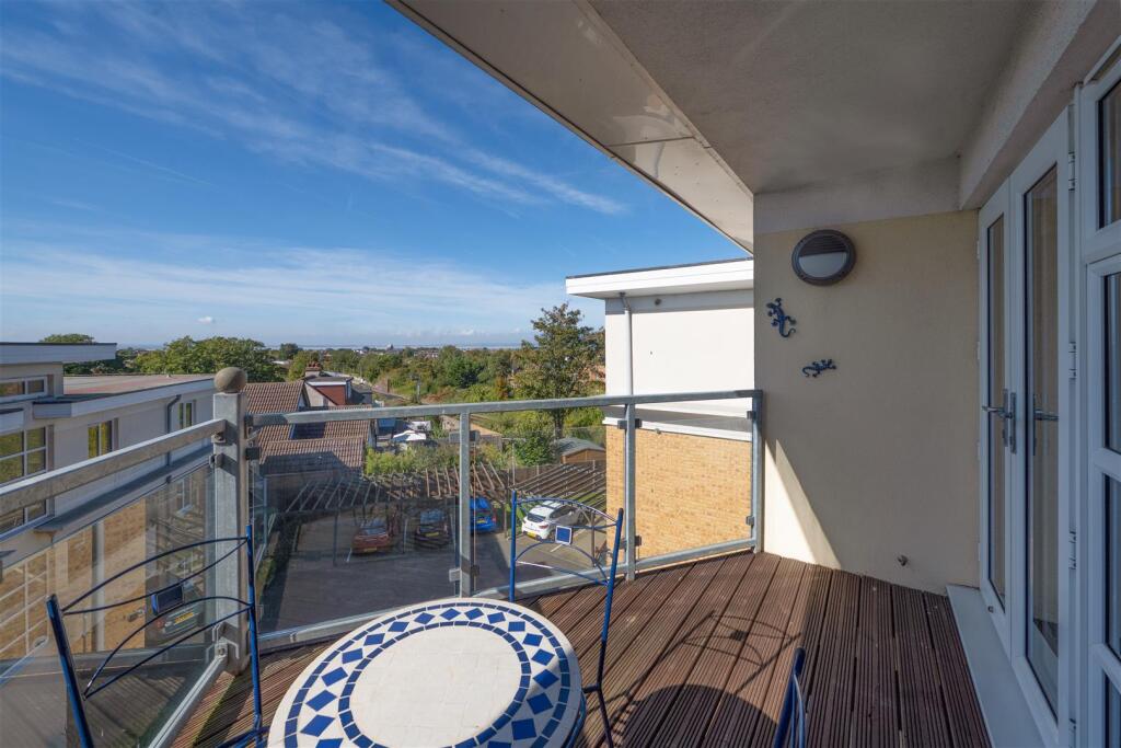 Carlton Court, The Bridge Approach, Whitstable