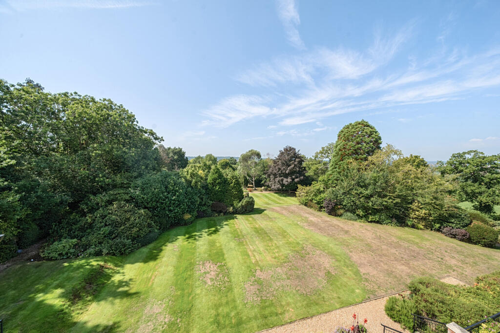 1339728-3-689b327...