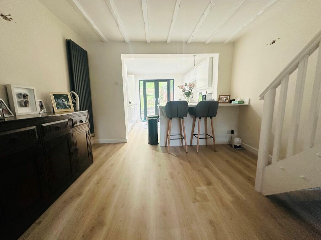 Kitchen 7