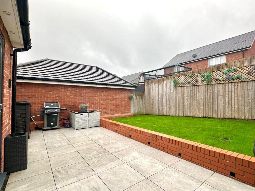 WhatsApp Image 2025-10-03 at 13.14.50.jpeg