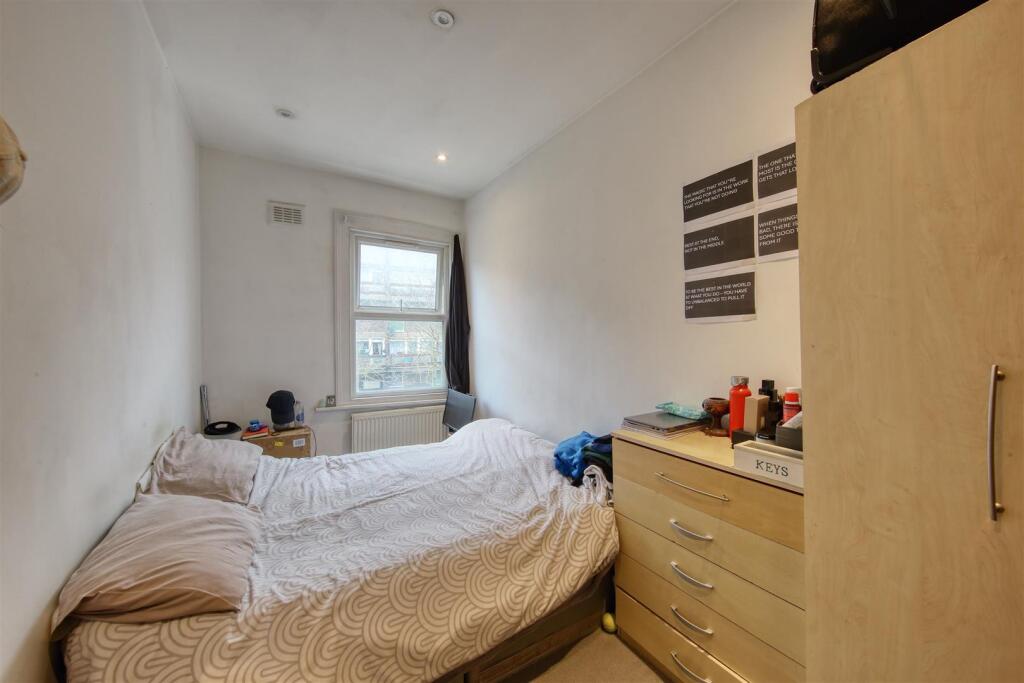 Lansdowne Way Eden Harper