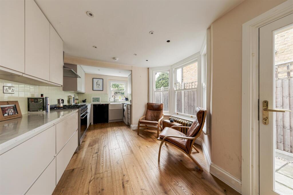 Woodlands Road, E17