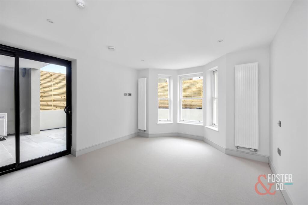 Clarendon Villas, 51, Flat 1_008.jpg