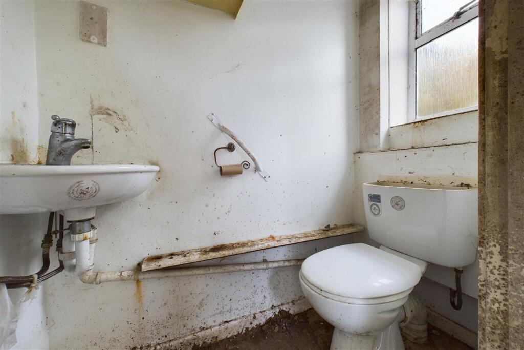 15 Ravenhill Avenue, Knowle, Bristol BS3 5DU | Fre