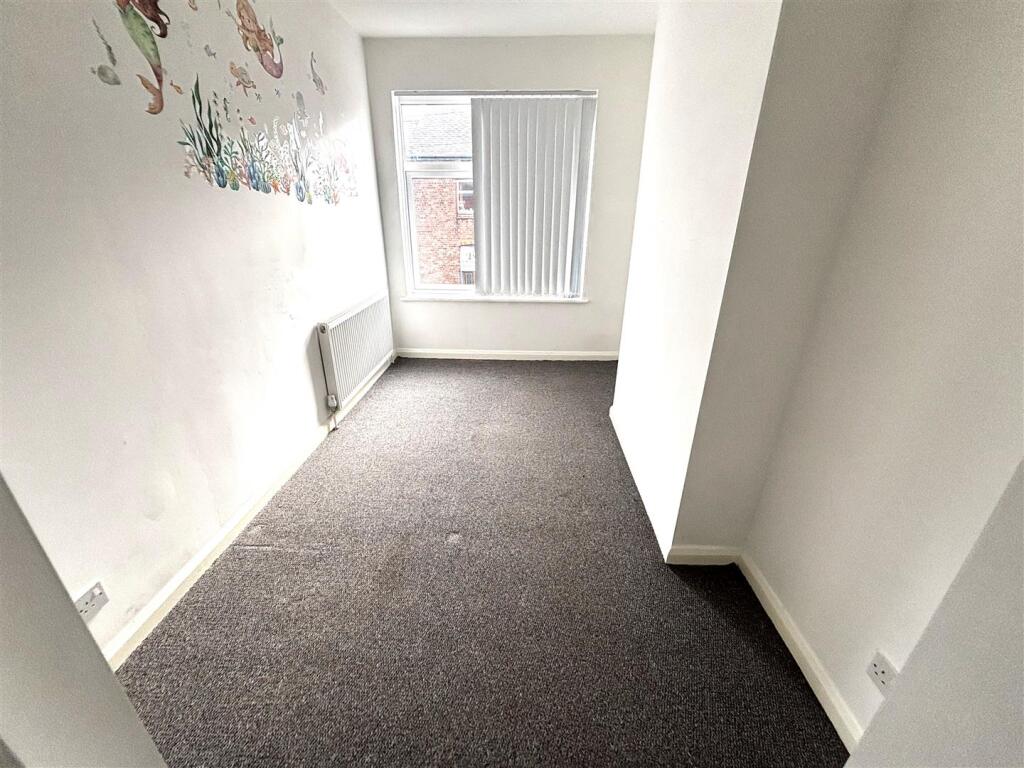 BEDROOM 1.jpeg