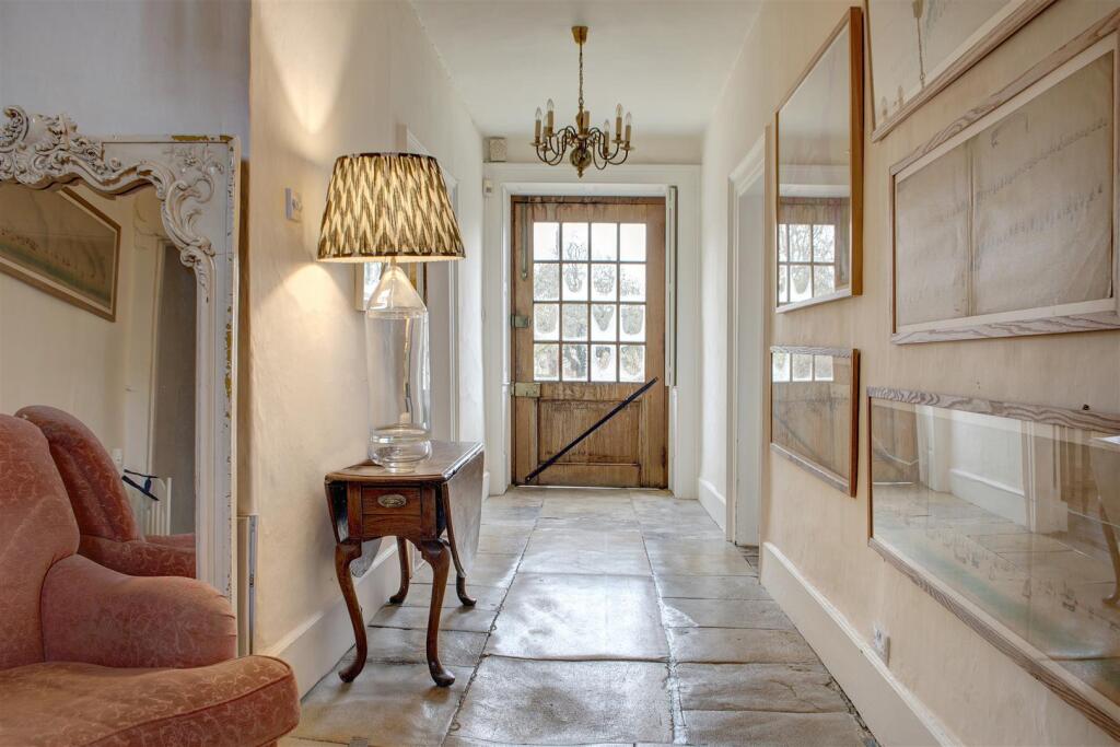250119PoultonManor-1004.jpg