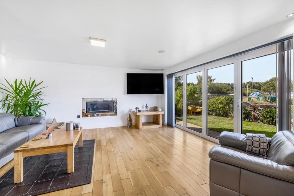 143 Park Lane (Burton Waters)-21