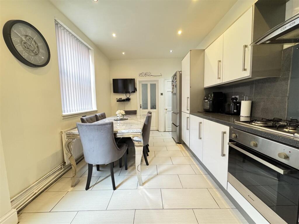 IMG_5423 (Large).JPG