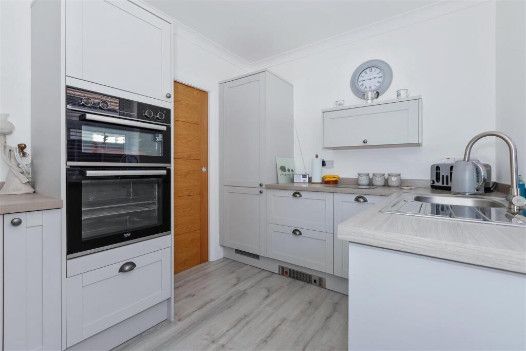 Nutley Crescent_12.jpg
