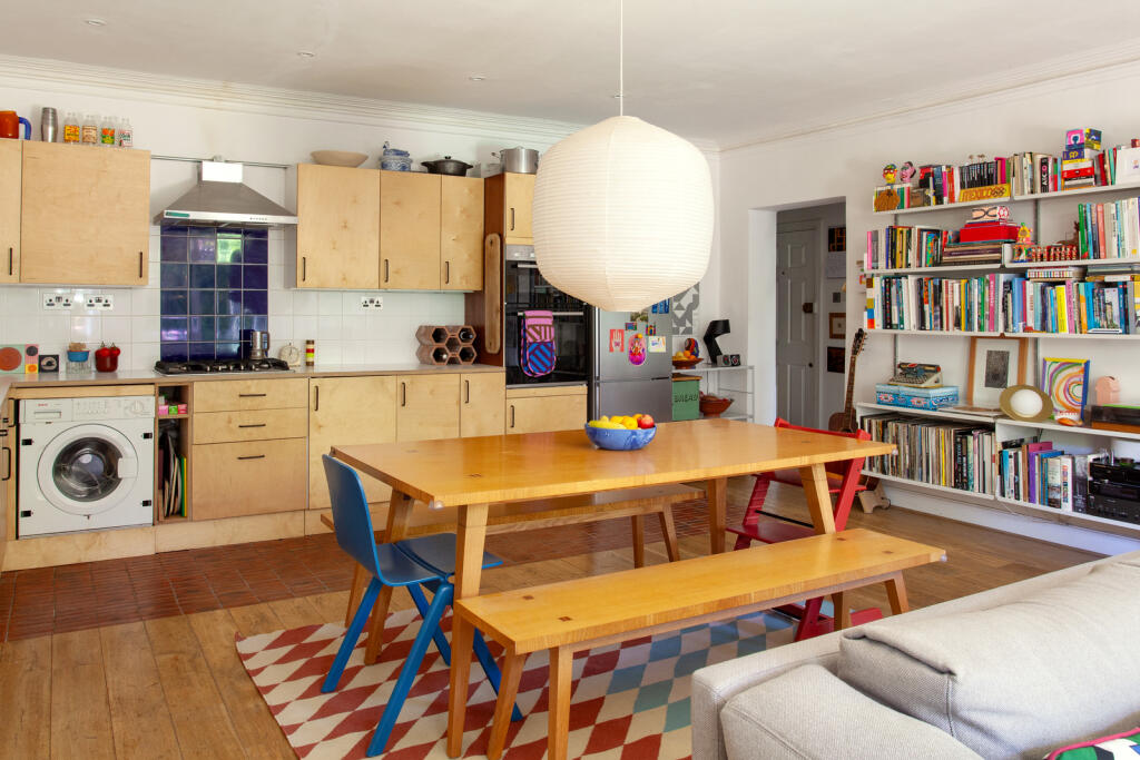 296186 - BeulahHill_KElliott_013.jpg