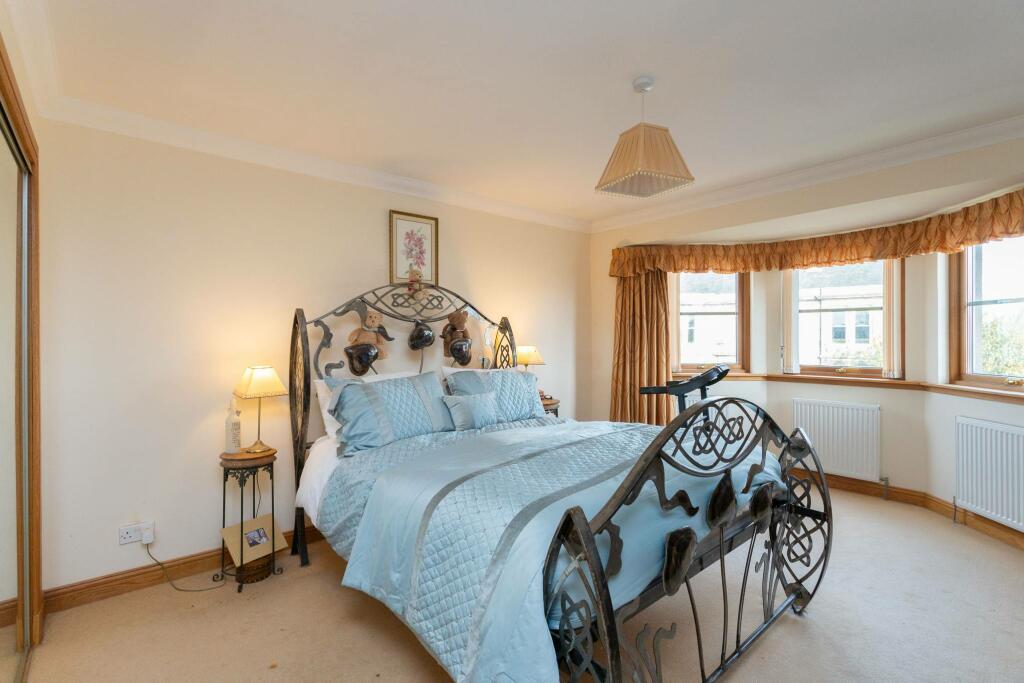 MFL5236477_388.jpg