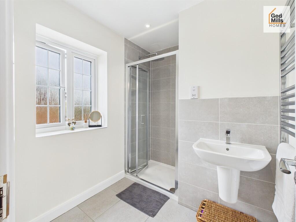 CAM04261G0-PR0055...