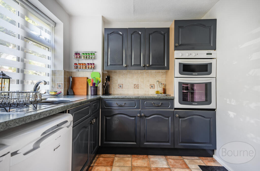 2536de4f-a4f7-476...