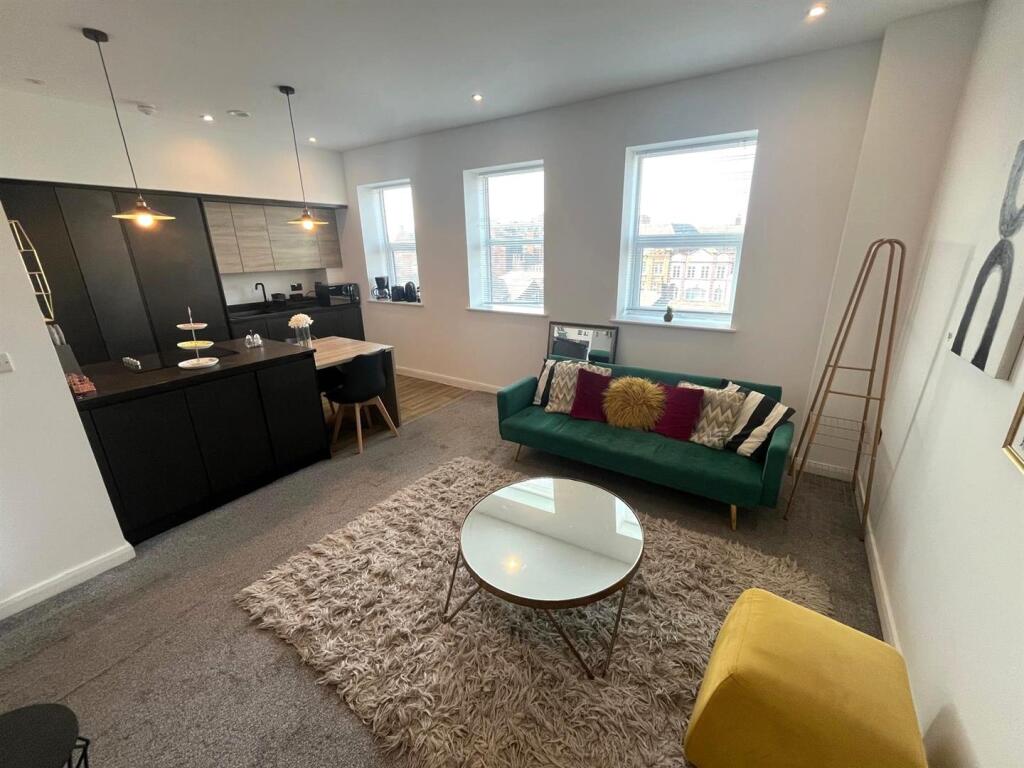 Open Plan Kitchen/Lounge/Diner