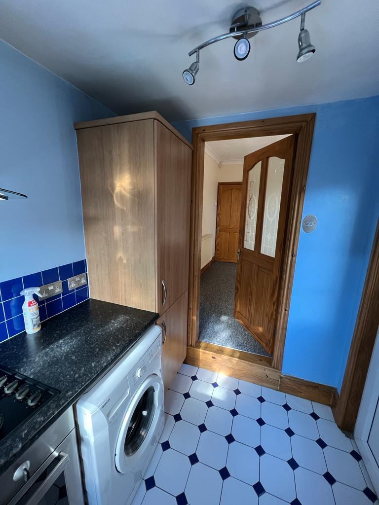 Kitchen 3.jpg