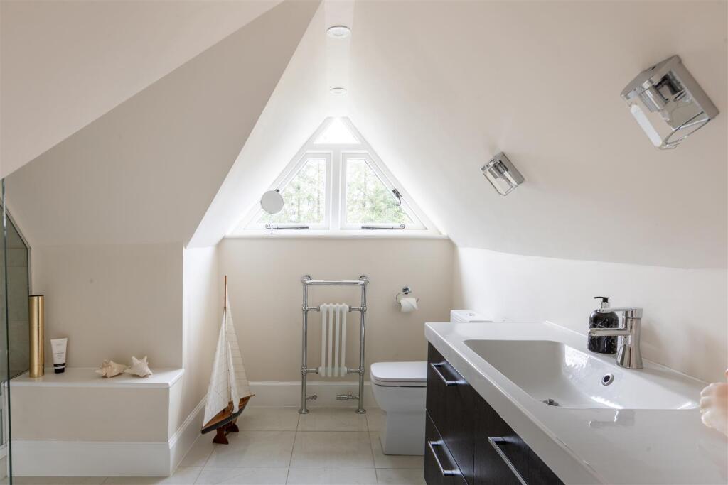 Keepers Cottage-3.jpg