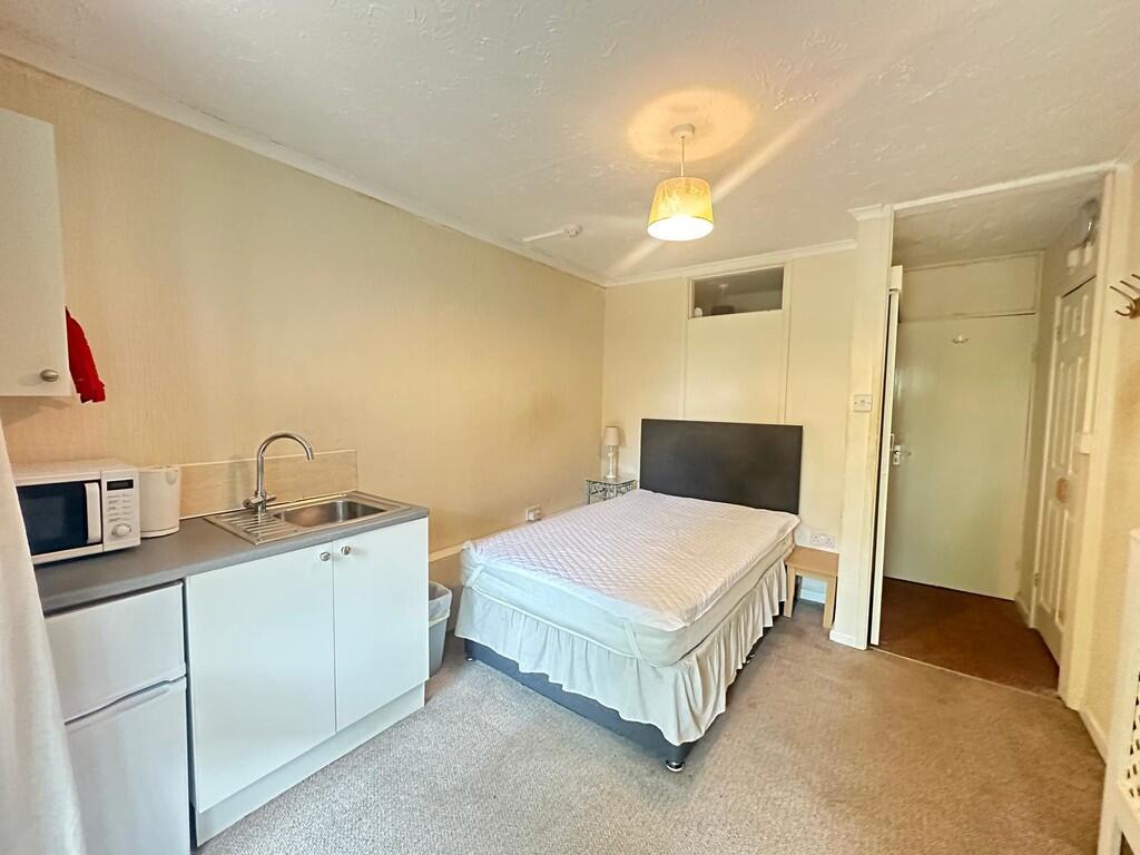 7074d5d6-7871-49b...