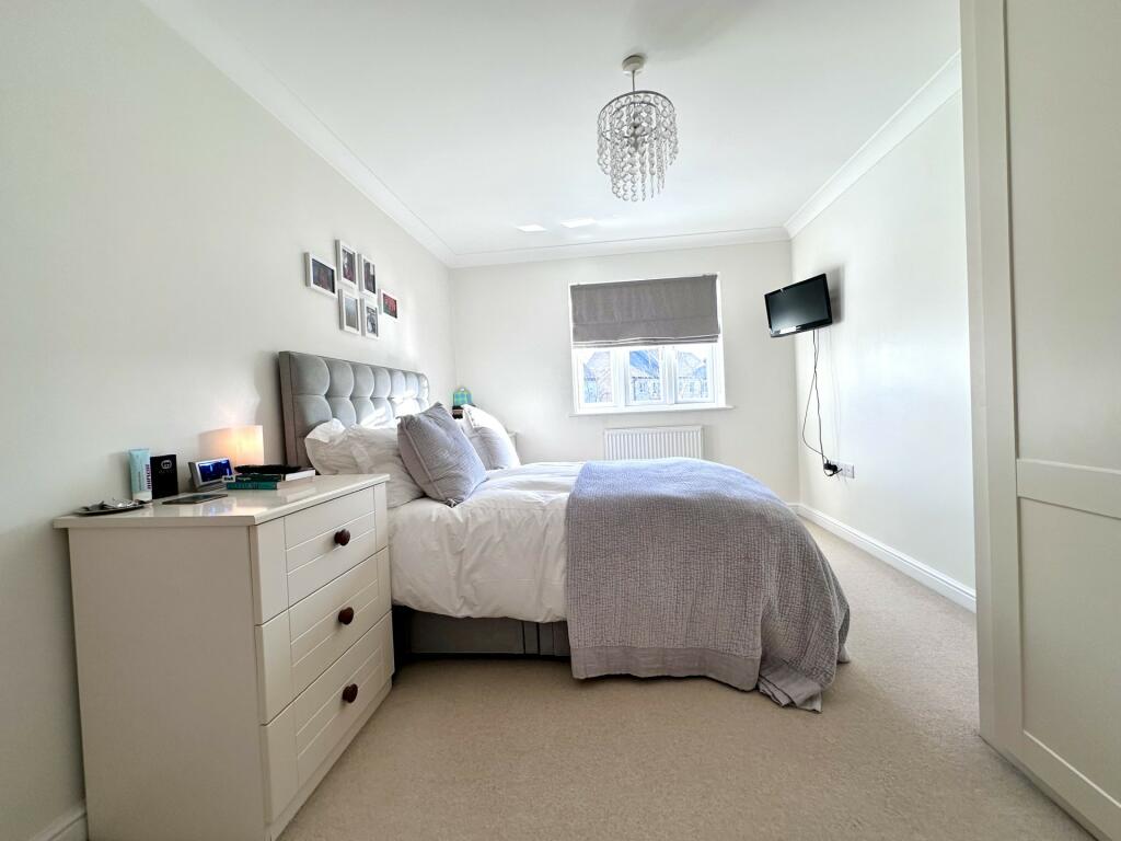 Bed 1