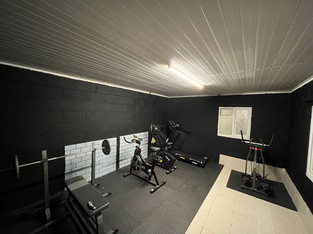 garage