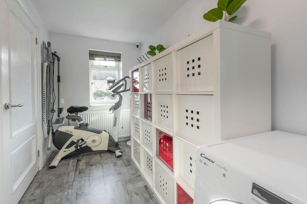 UTILITY ROOM/OFFICE WITH REAR SHOWER ROOM