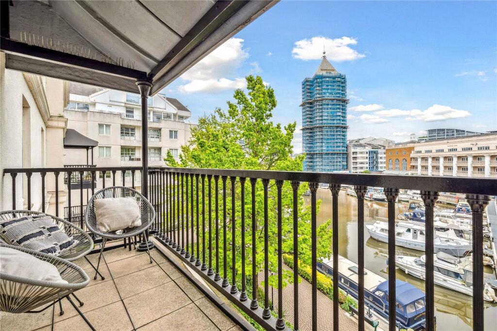 Carlyle Court, Chelsea Harbour, London, SW10