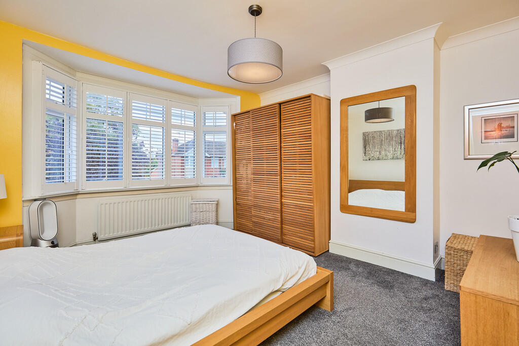 Edward Knight 202...