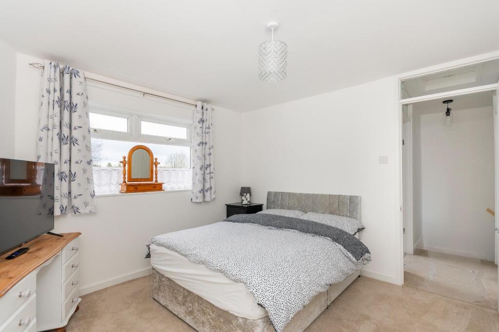 8G4ASEV - Bedroom D.jpg