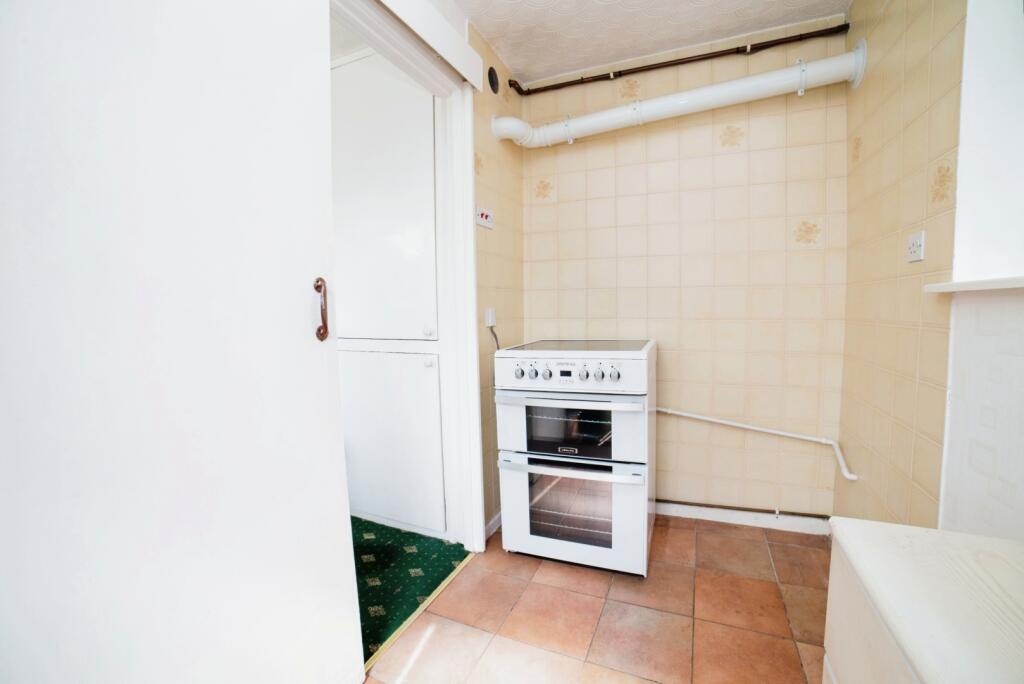 IMAGE 6