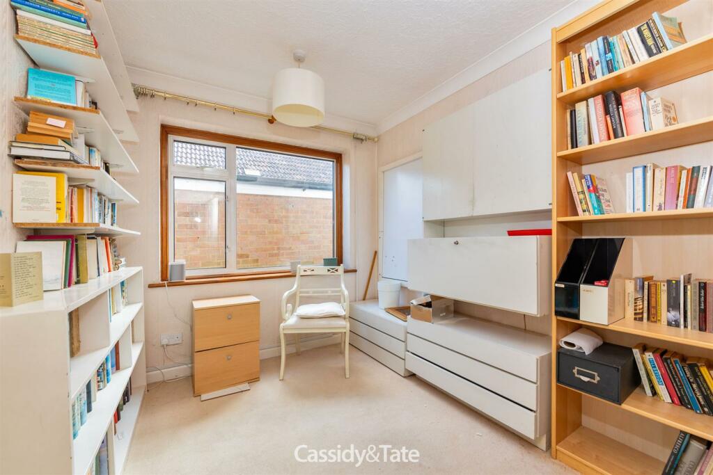 19 Orchard Drive_007.jpg