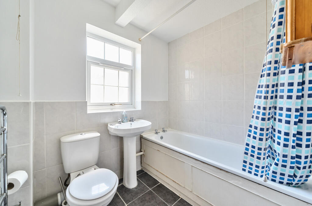 1326012-7-6874fe9...