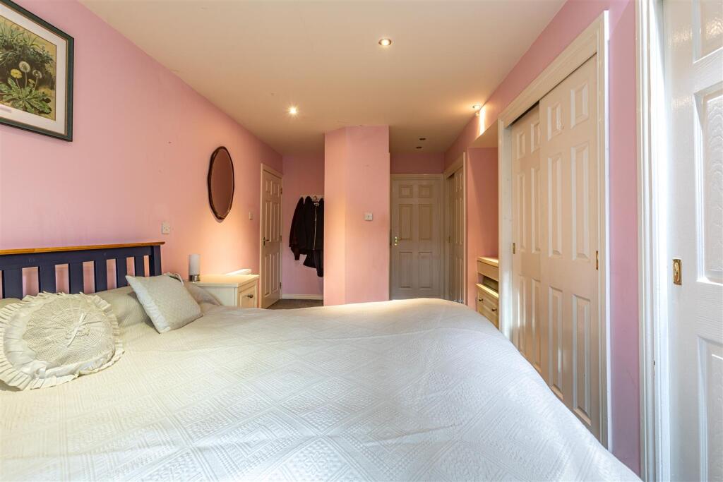 2 Woodend West Ettrickbridge 14.JPG