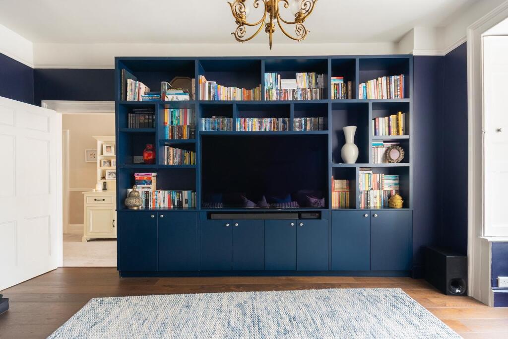 1H7RCN - Cinema Room A.jpg