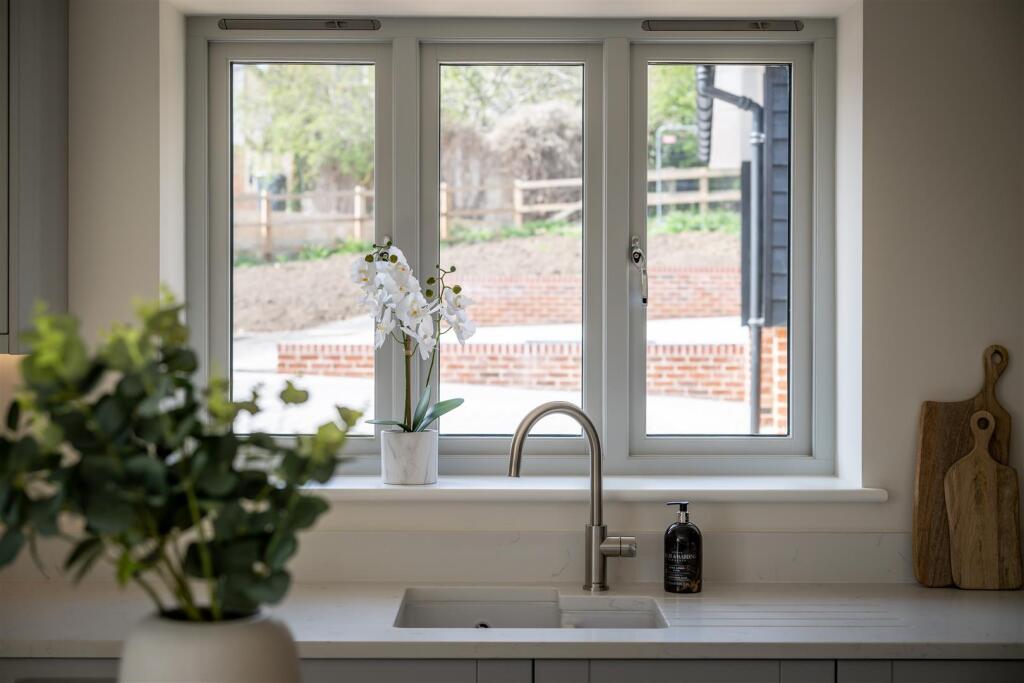 250412 - Halls Close, Braughing - 29.jpg