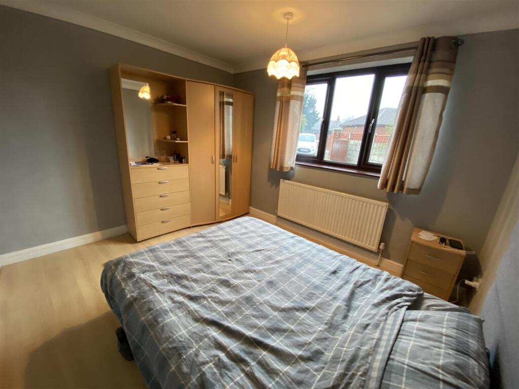 Bedroom no.2 front double: