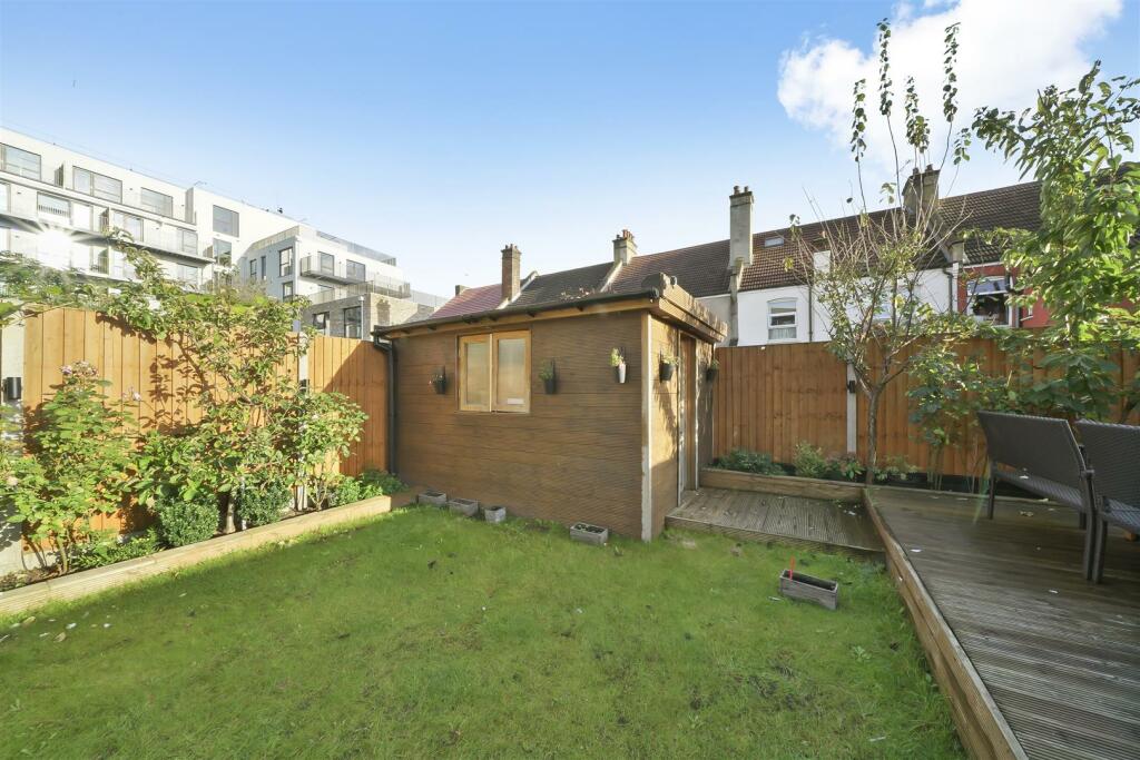 6 Dollis Hill Avenue - uWkKSSpcbLkJBE6jApUU.jpg
