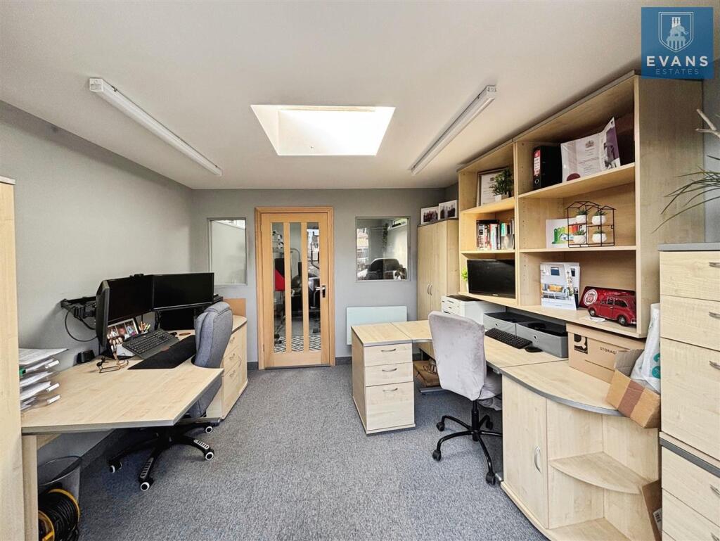Garden Office