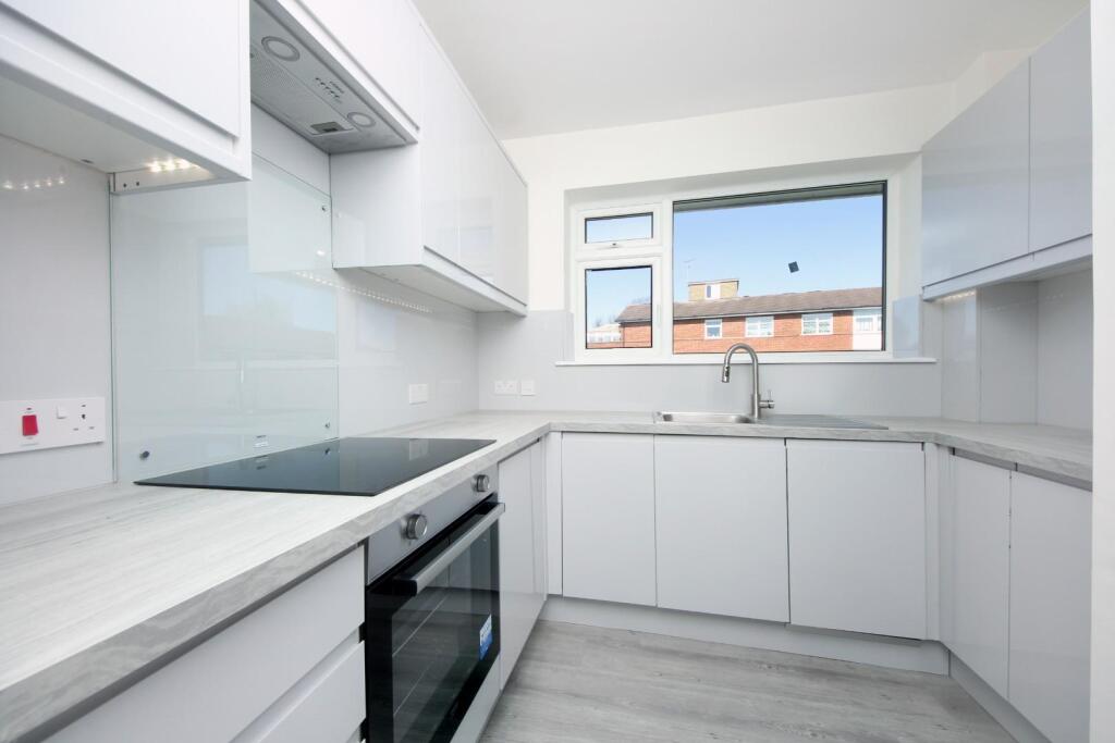 Gv- 26 Gunnersbury Manor (19).jpg